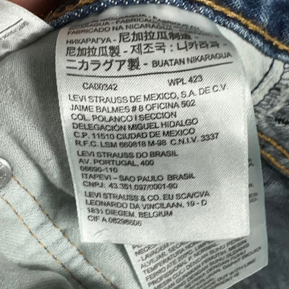 Levis 560 Comfort Fit Jeans Mens 52x30 Blue Denim Loose Tapered Leg 01560-4886 - Picture 9 of 14